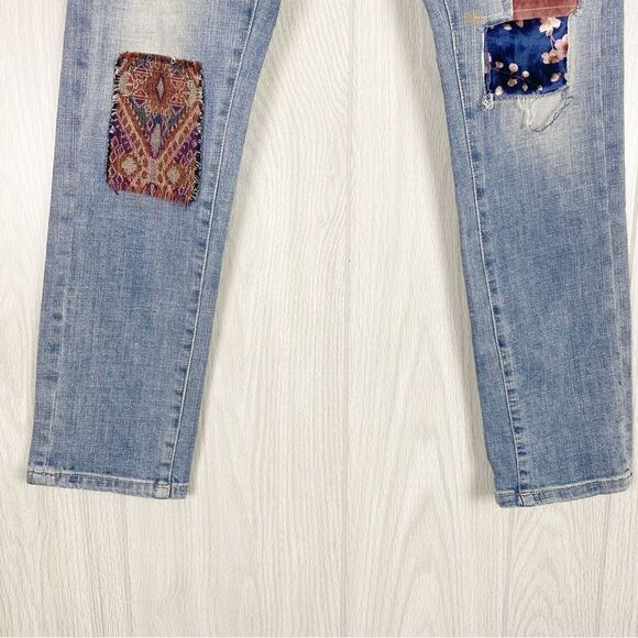 Pilcro & The Letterpress | Mid Rise Slim Boyfriend Patchwork Jeans Size 25 - Picture 7 of 12